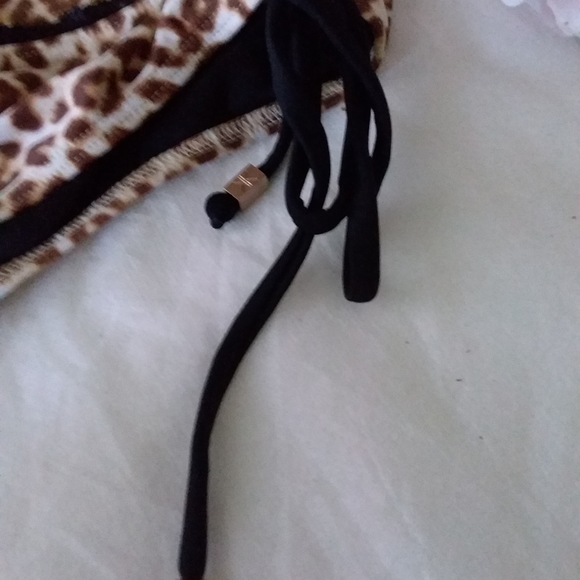 KARDASHIAN KOLLECTION Black BIKINI BOTTOMS M - Picture 3 of 4